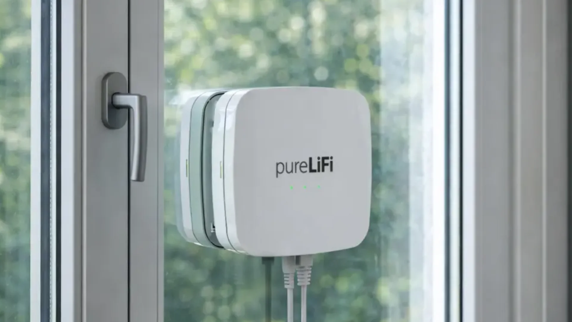 pureLiFi 10 Gbps internet connectivity